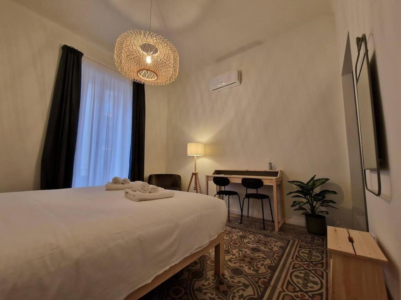 Lostabile Guesthouse & Coworking Bari Dış mekan fotoğraf