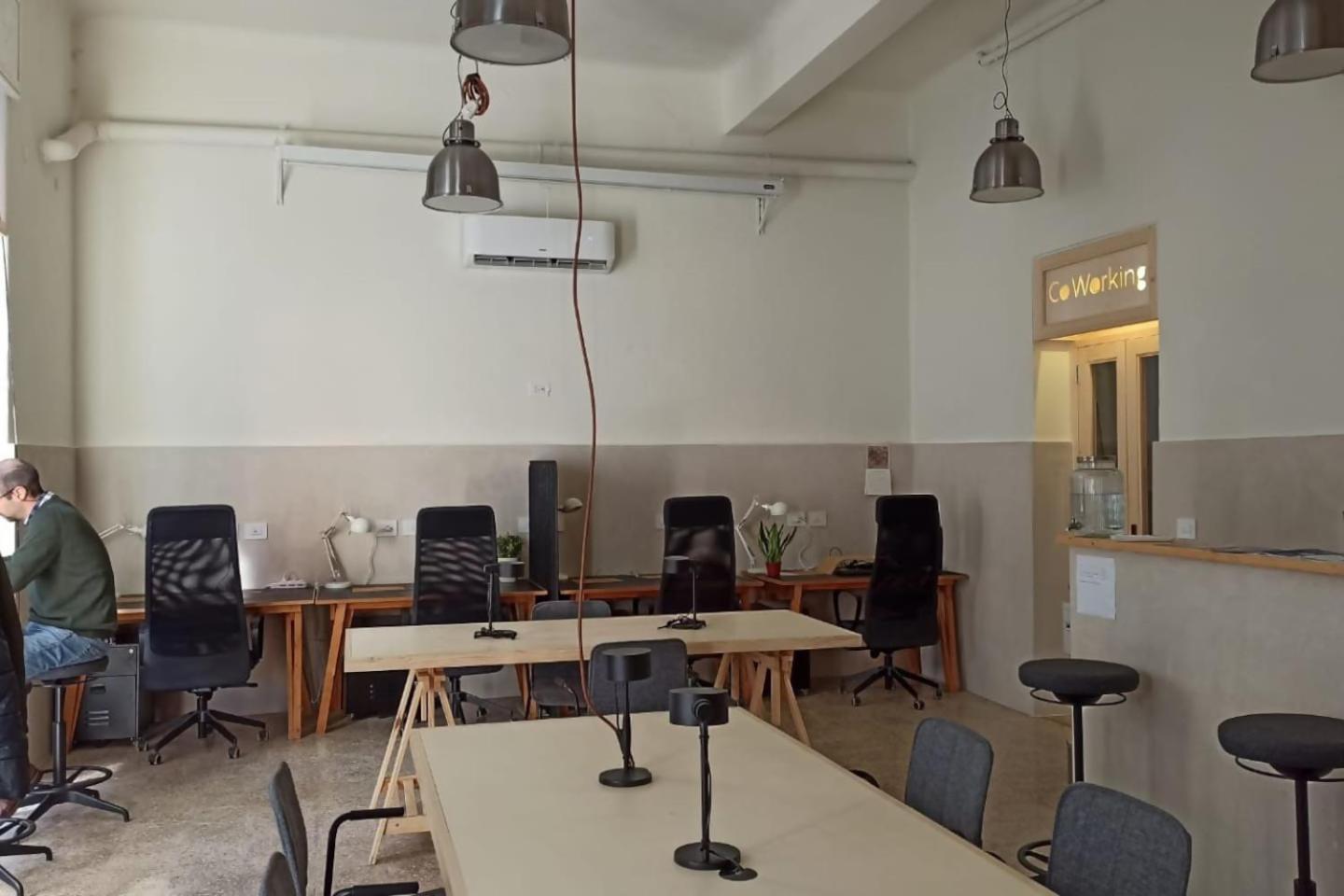 Lostabile Guesthouse & Coworking Bari Dış mekan fotoğraf